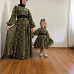 Kabartma Baskılı Anne Kız Kombin Elbise Siyah