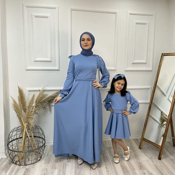 Omzu Bağcıklı Anne Kız Kombin Elbise Mavi