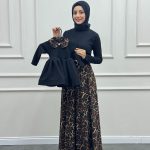 İki Renk Şıklığı Anne Kız Kombin Siyah